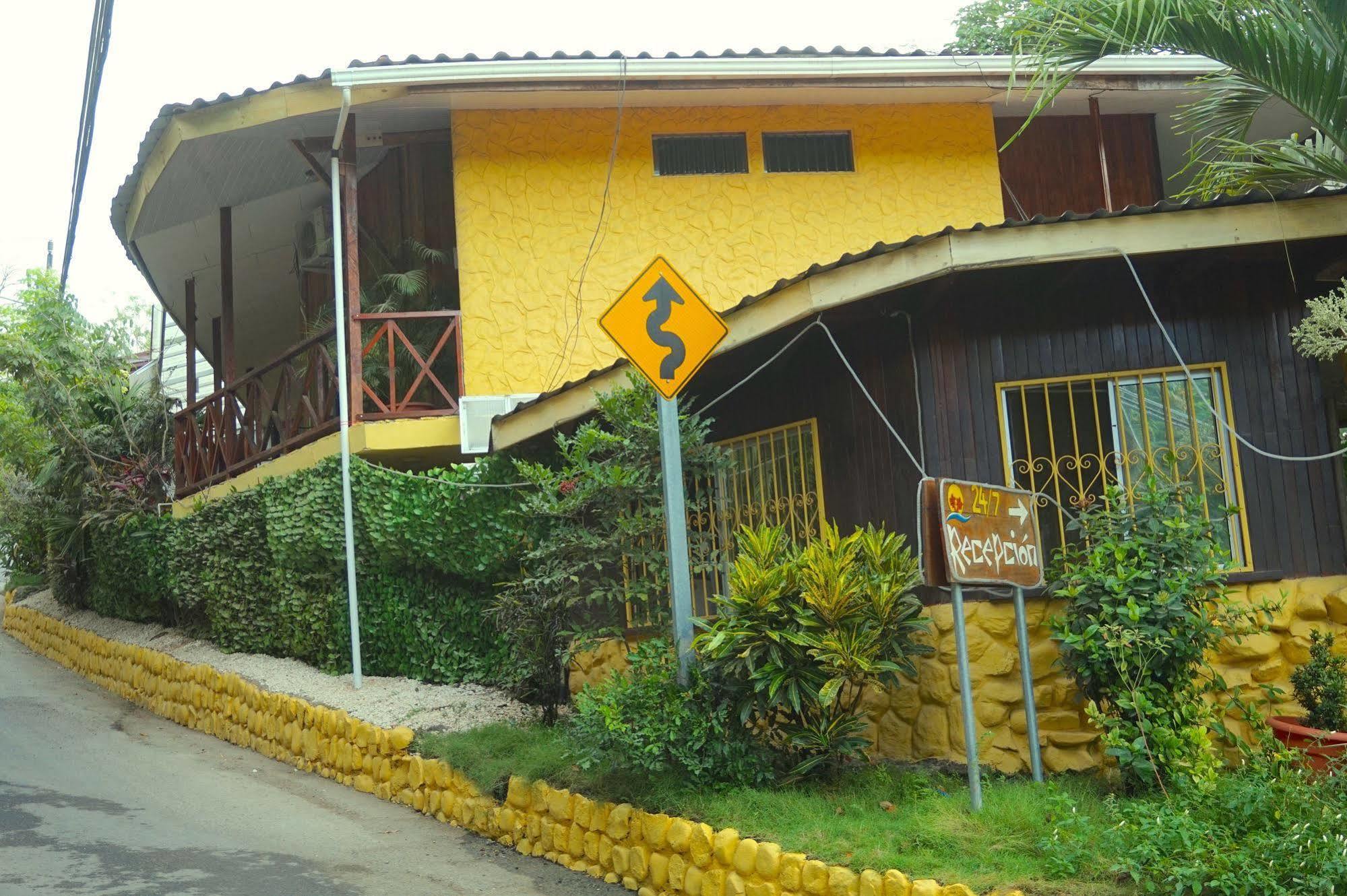 Lodge Hotel Aurora Montezuma