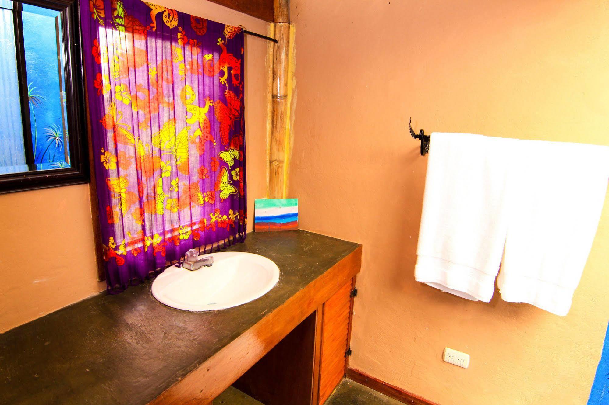 Toad Hall 4* Arenal