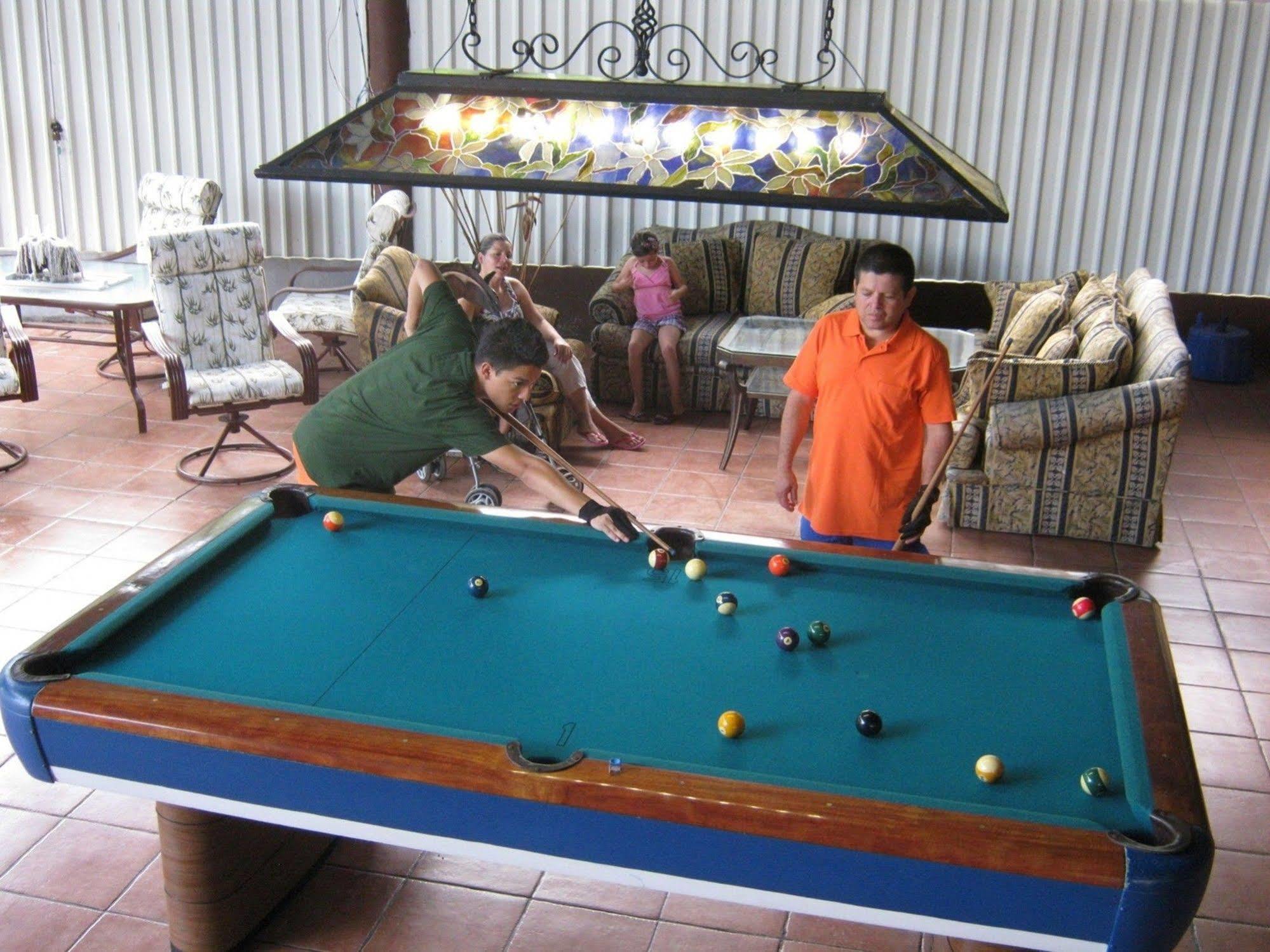 Kayak Hotel Damas