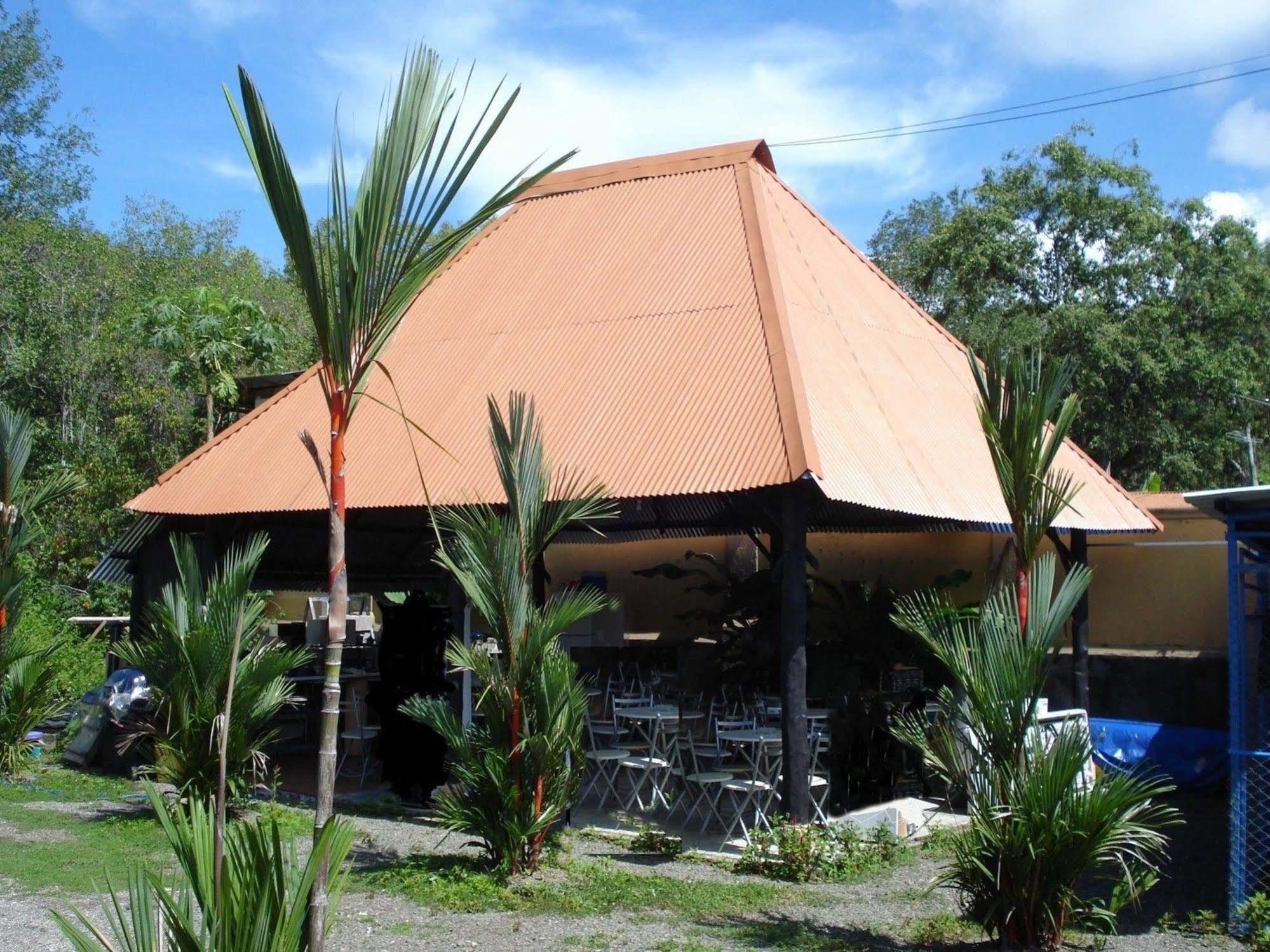 Kayak Hotel 3*