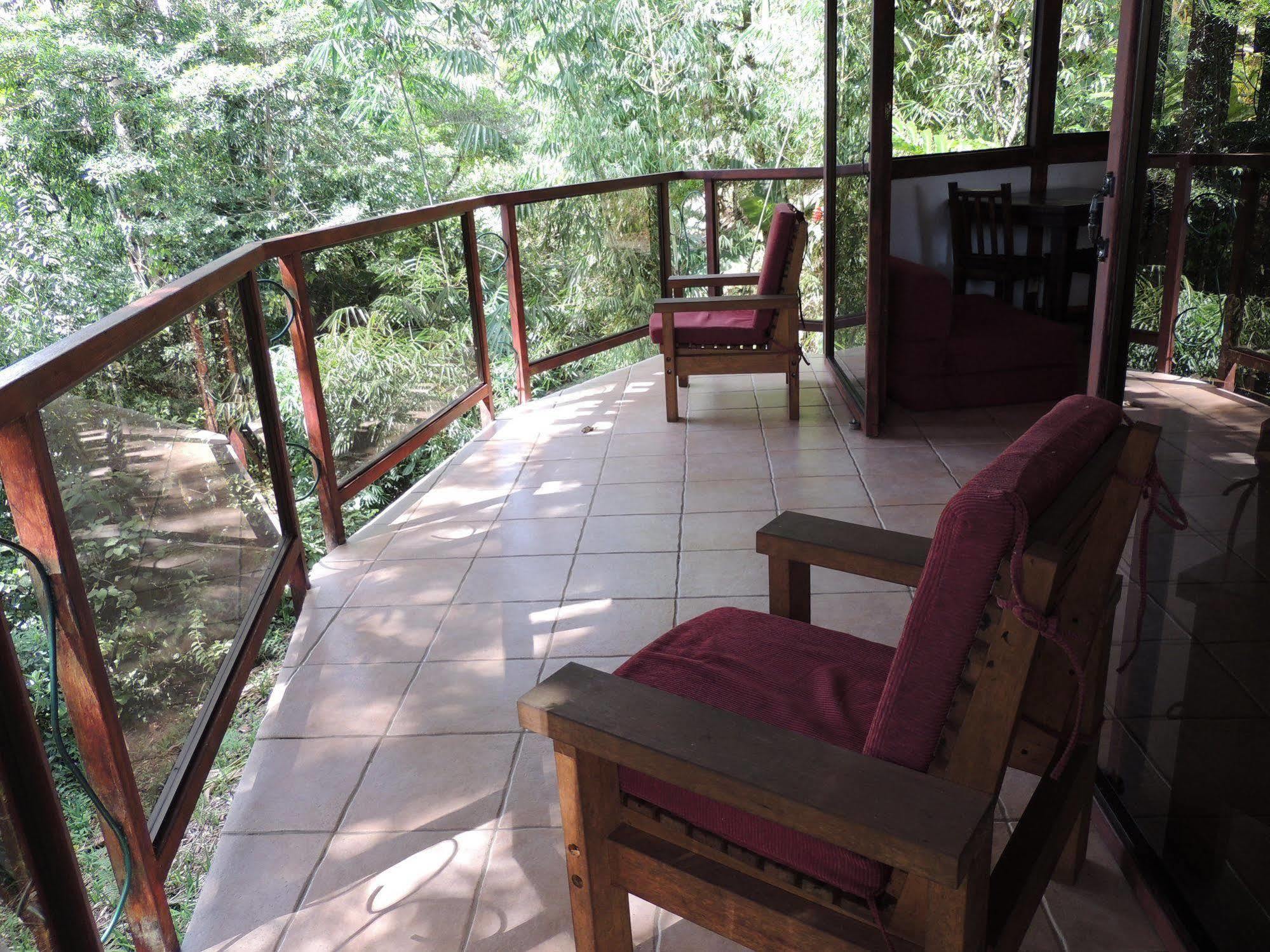 Cascata Del Bosco Cabinas Hotel