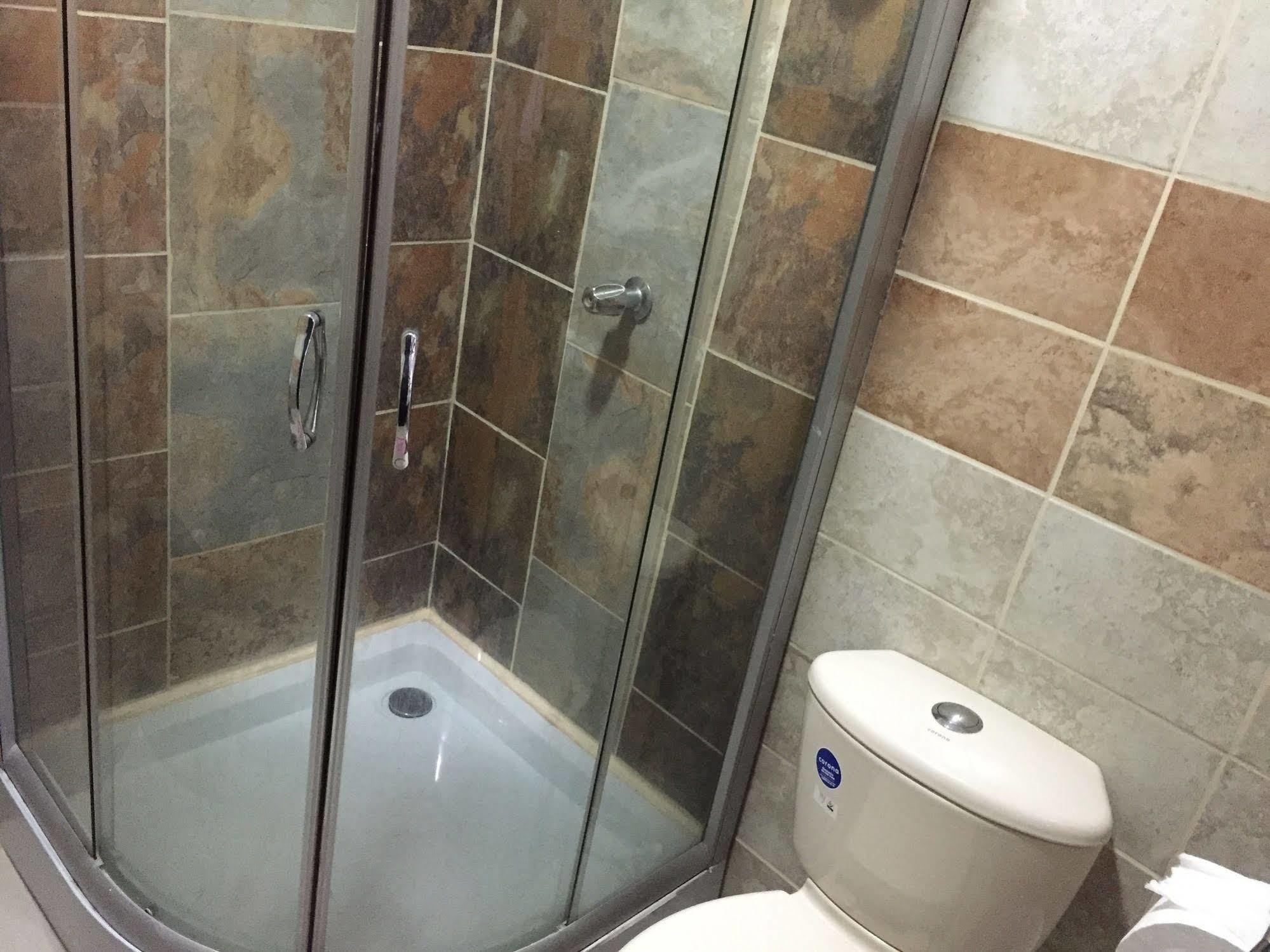 Apartamentos El Castillo Hotel 3*