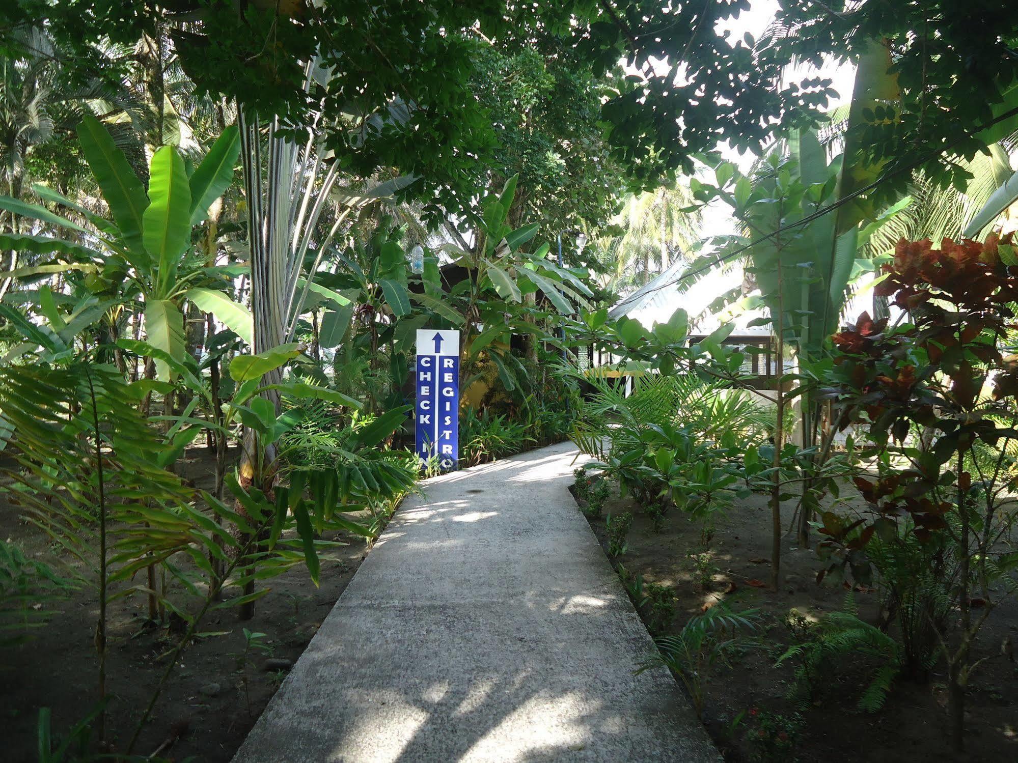 Playa Westfalia 3* Puerto Limon
