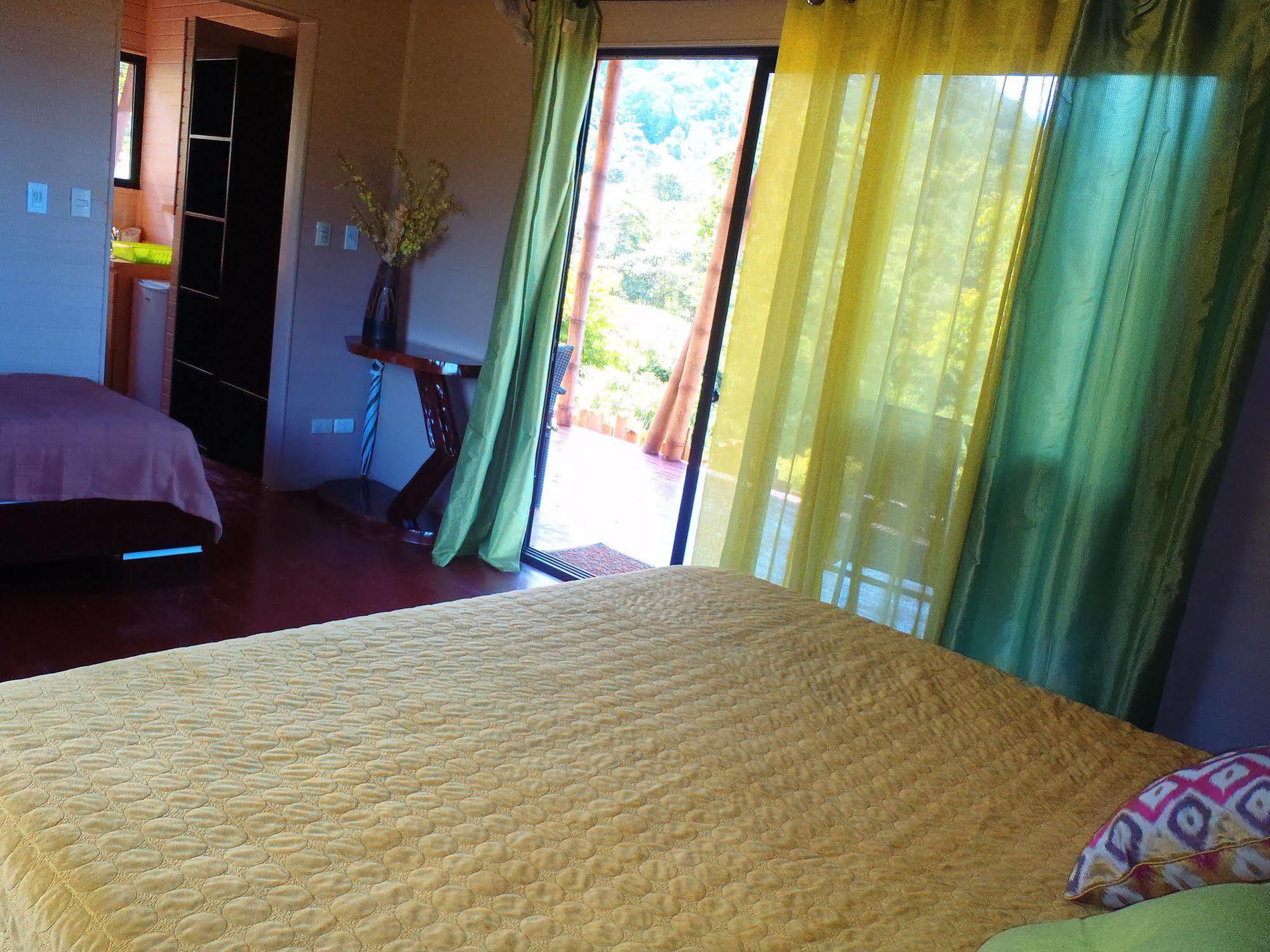 Bed & Breakfast Eden Tica Uvita