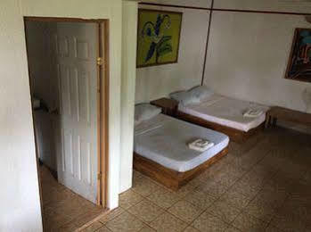 Be My Guest Cabinas *