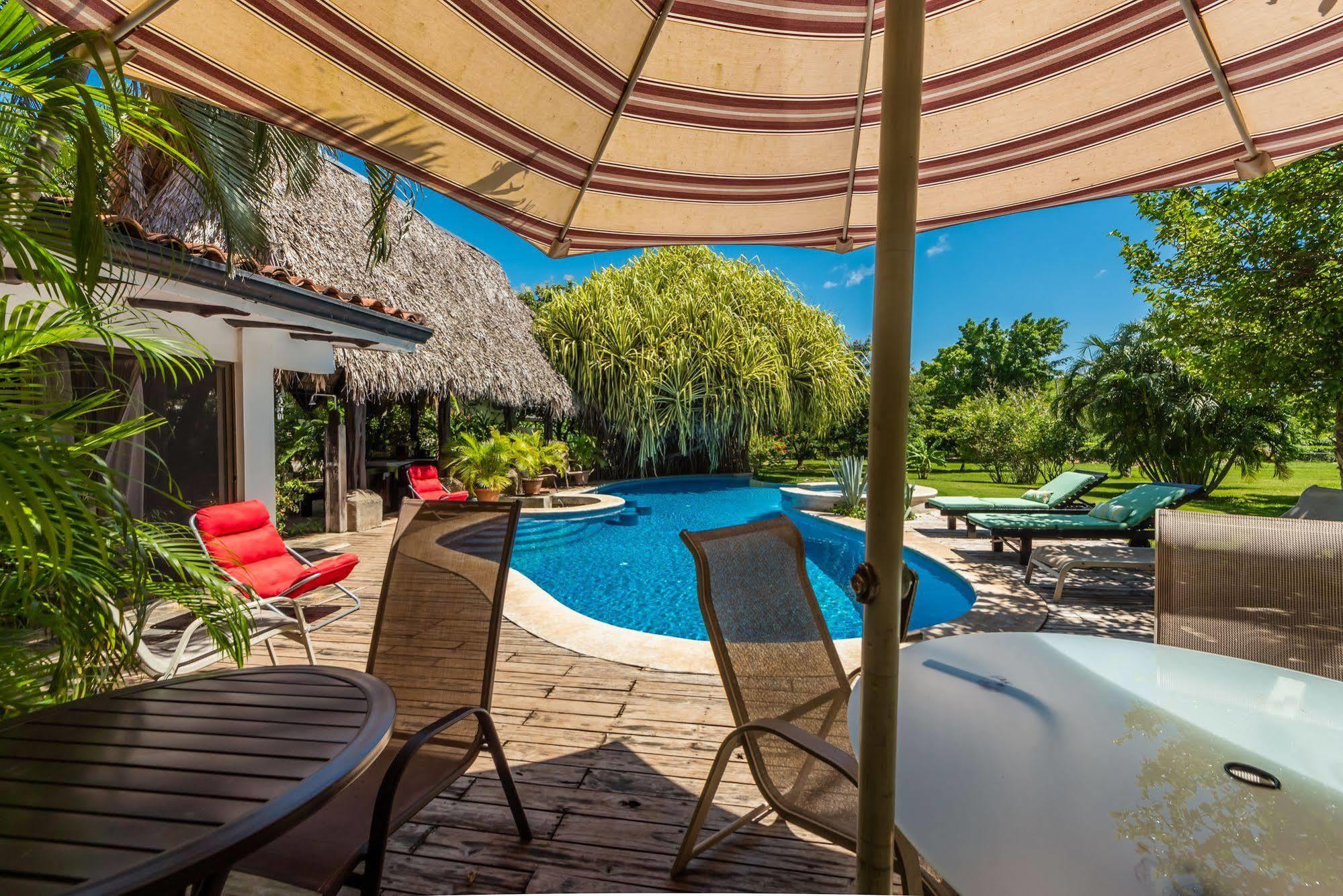 Bed & Breakfast Hacienda Jj Tamarindo