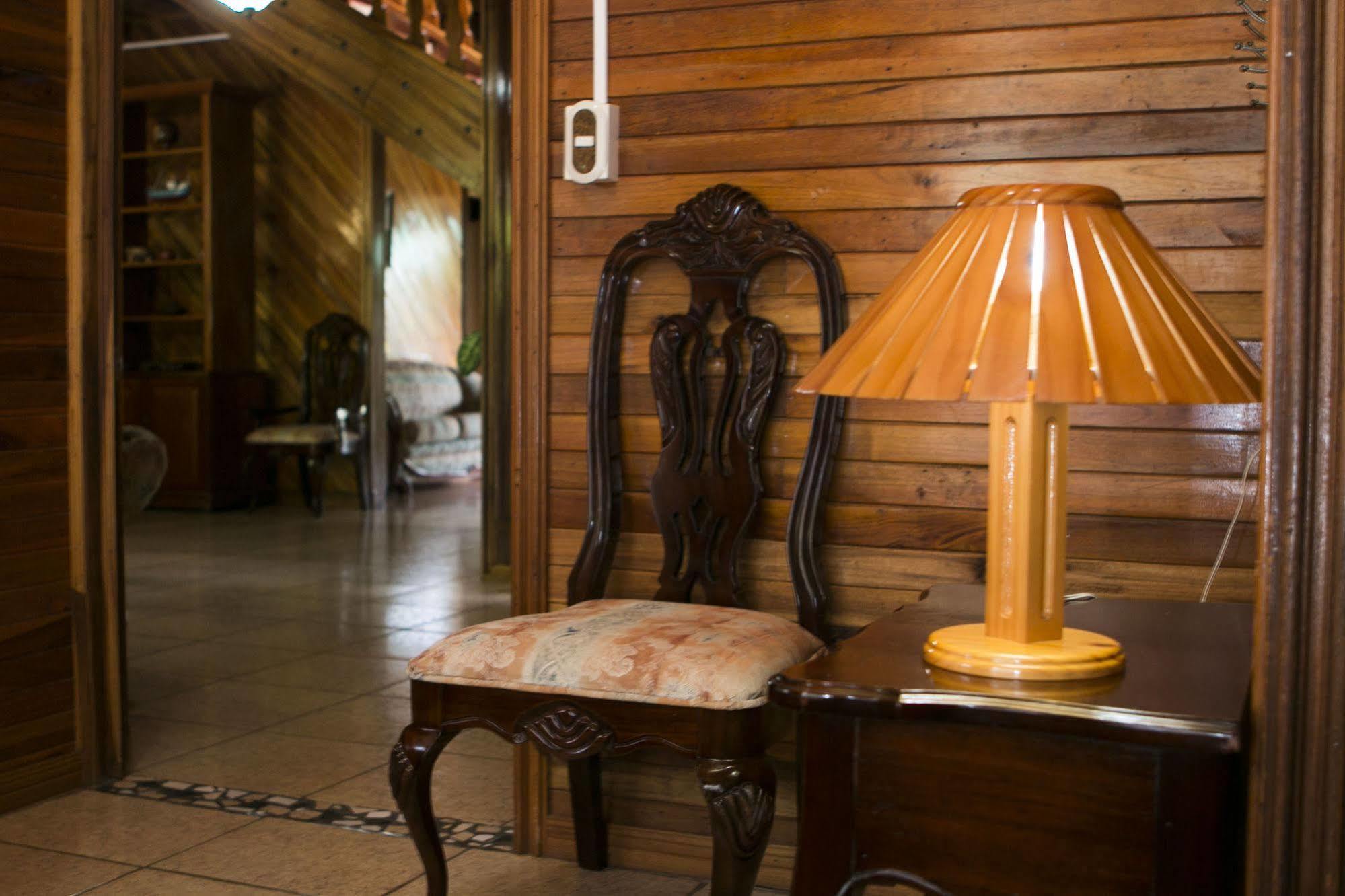 Hotel Santa Elena 2*