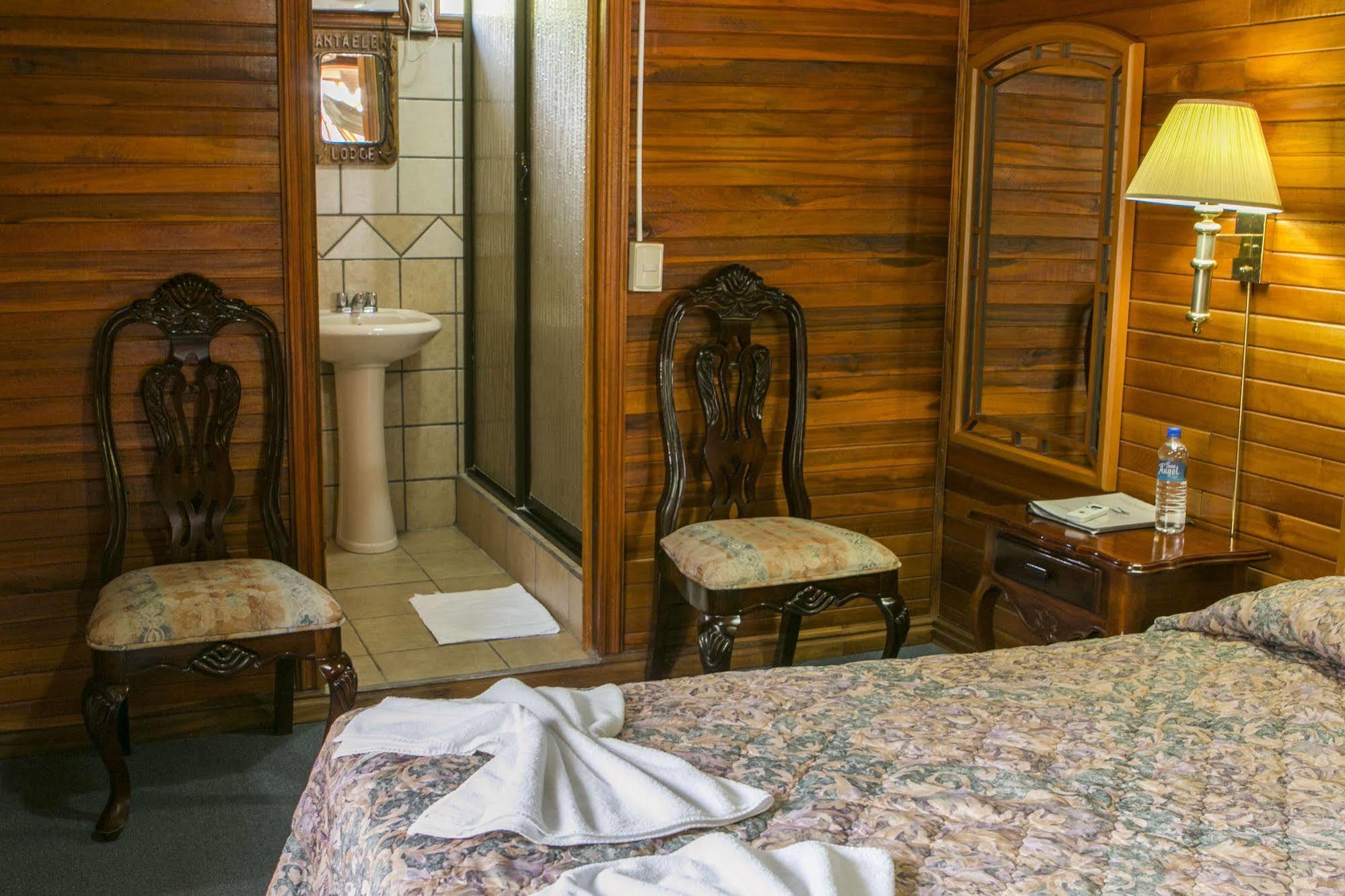 Hotel Santa Elena