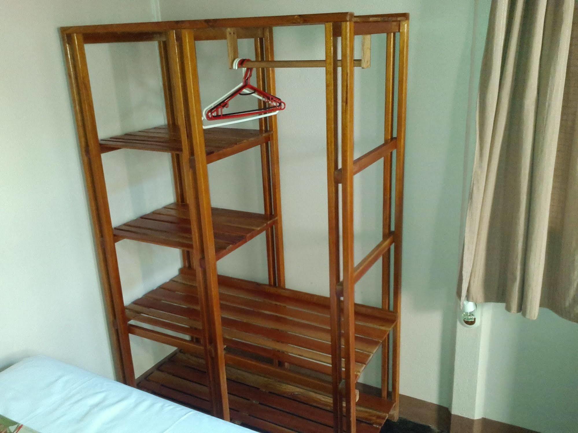 Hotel Cabinas Tropicales 3*