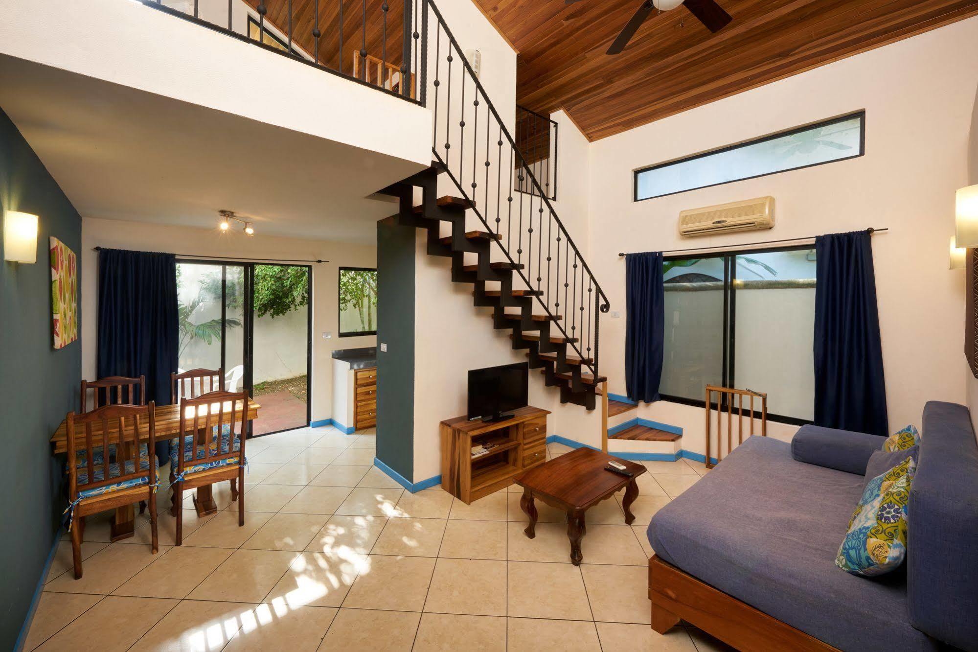 Blue Hotel 3*