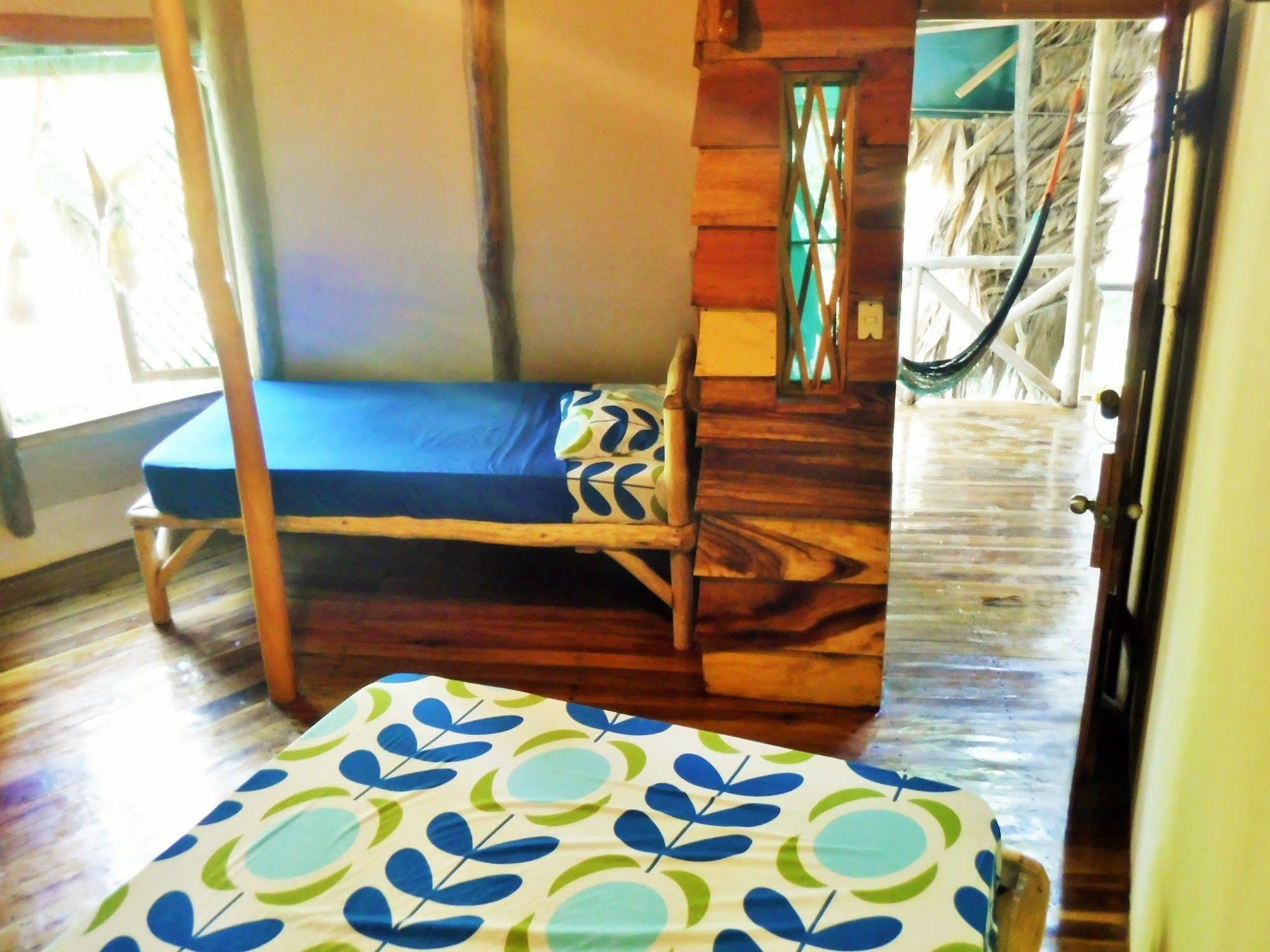 Bed & Breakfast Se Ua Manzanillo (Limon)