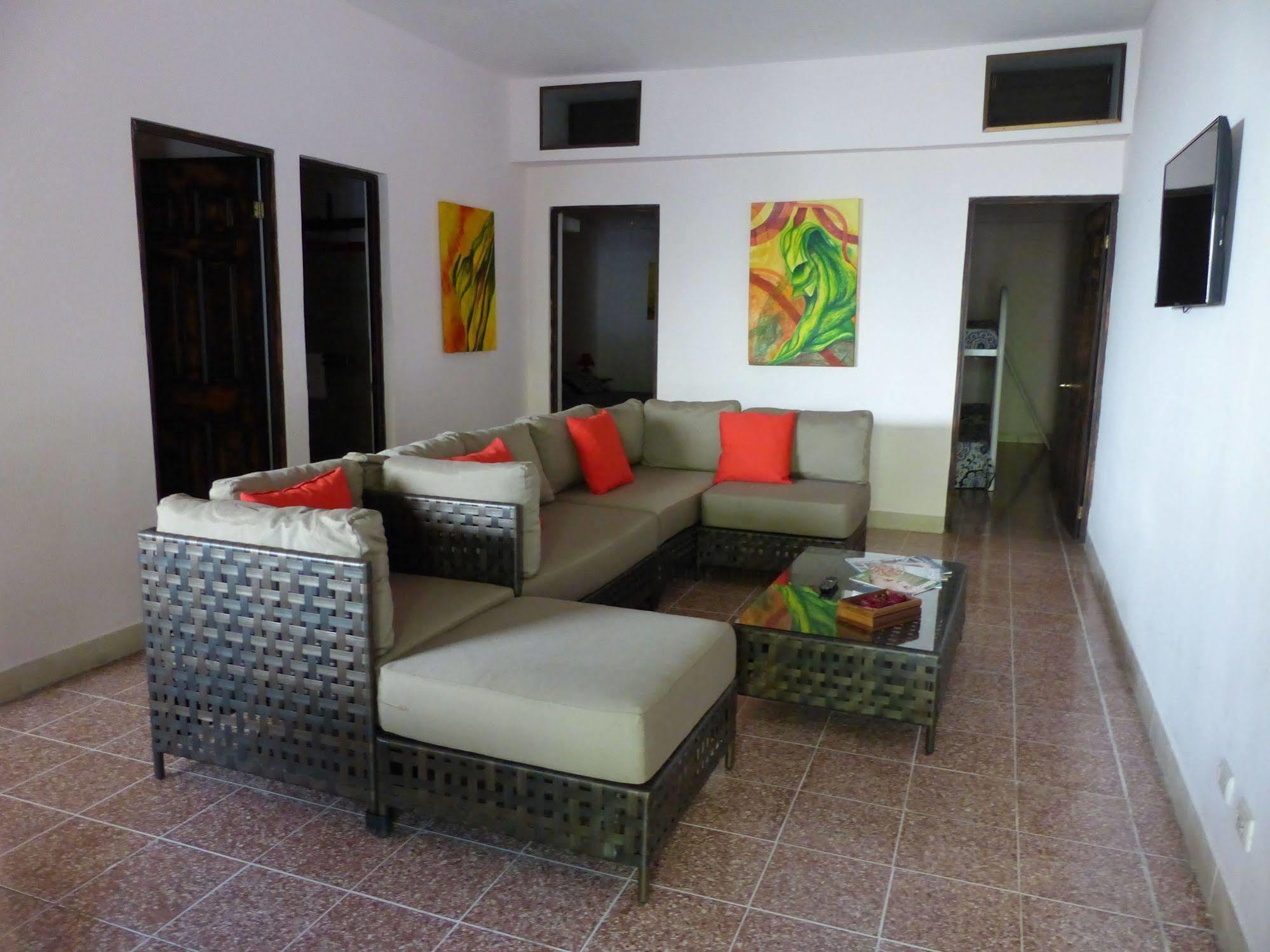 Hotel Costa Del Sol 2*