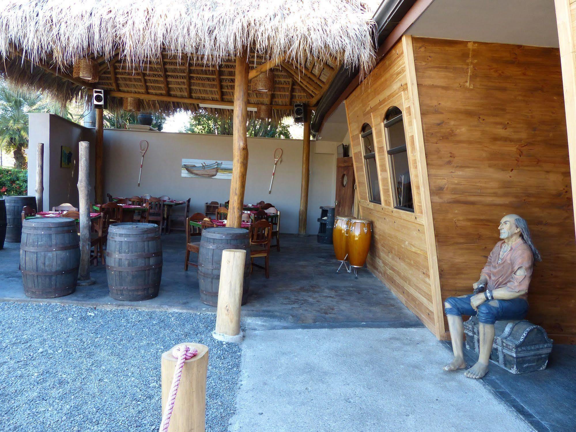 Hotel Costa Del Sol Quebrada Ganado