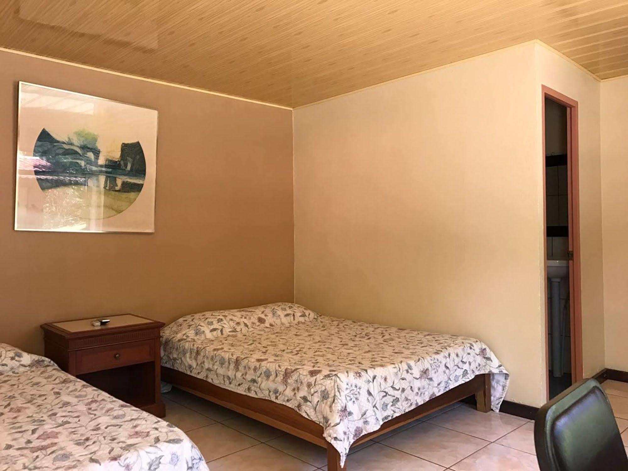 Hotel Del Bosque Rio Cuarto