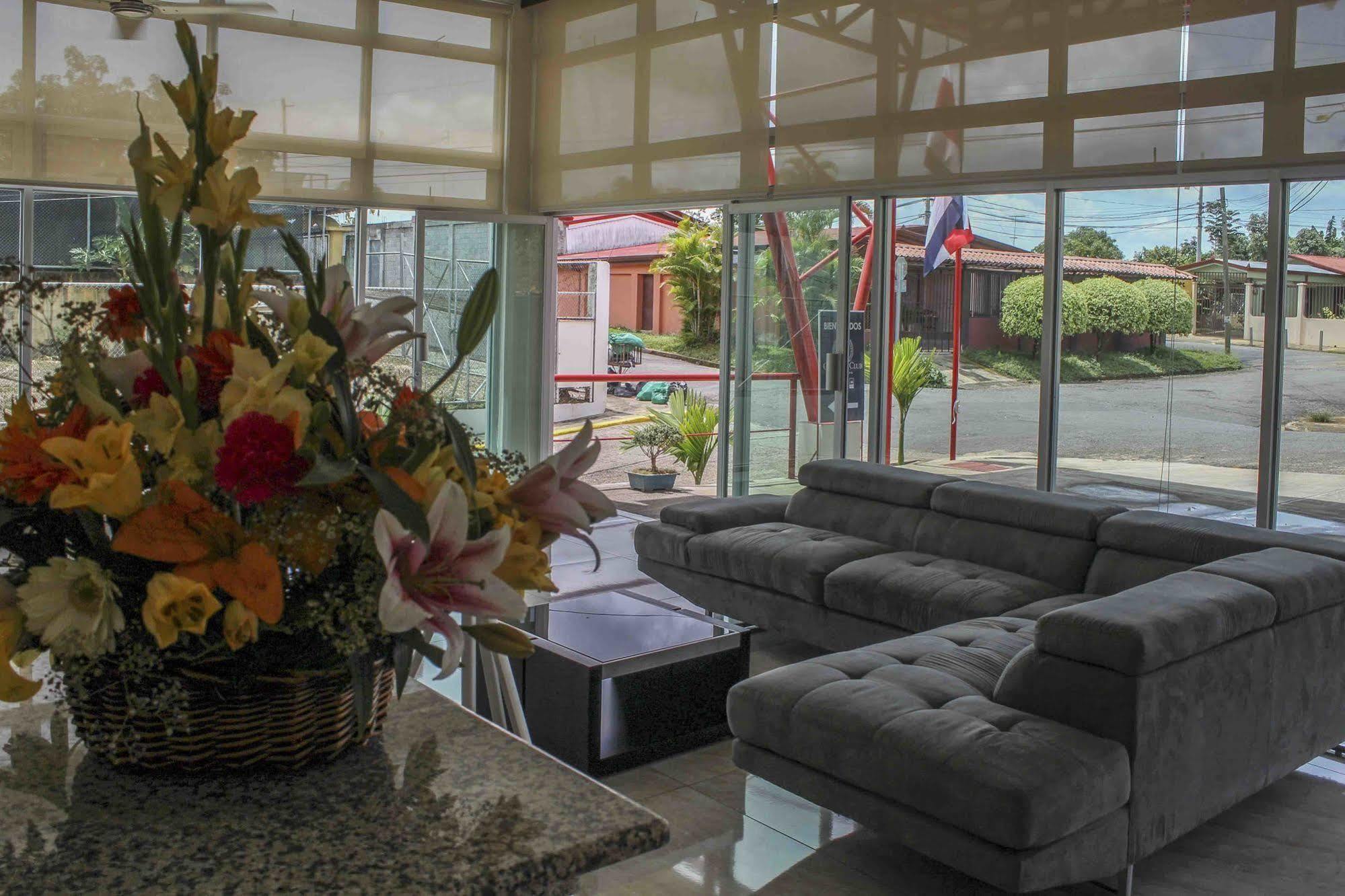 Pz Country Club & Conference Center 4*