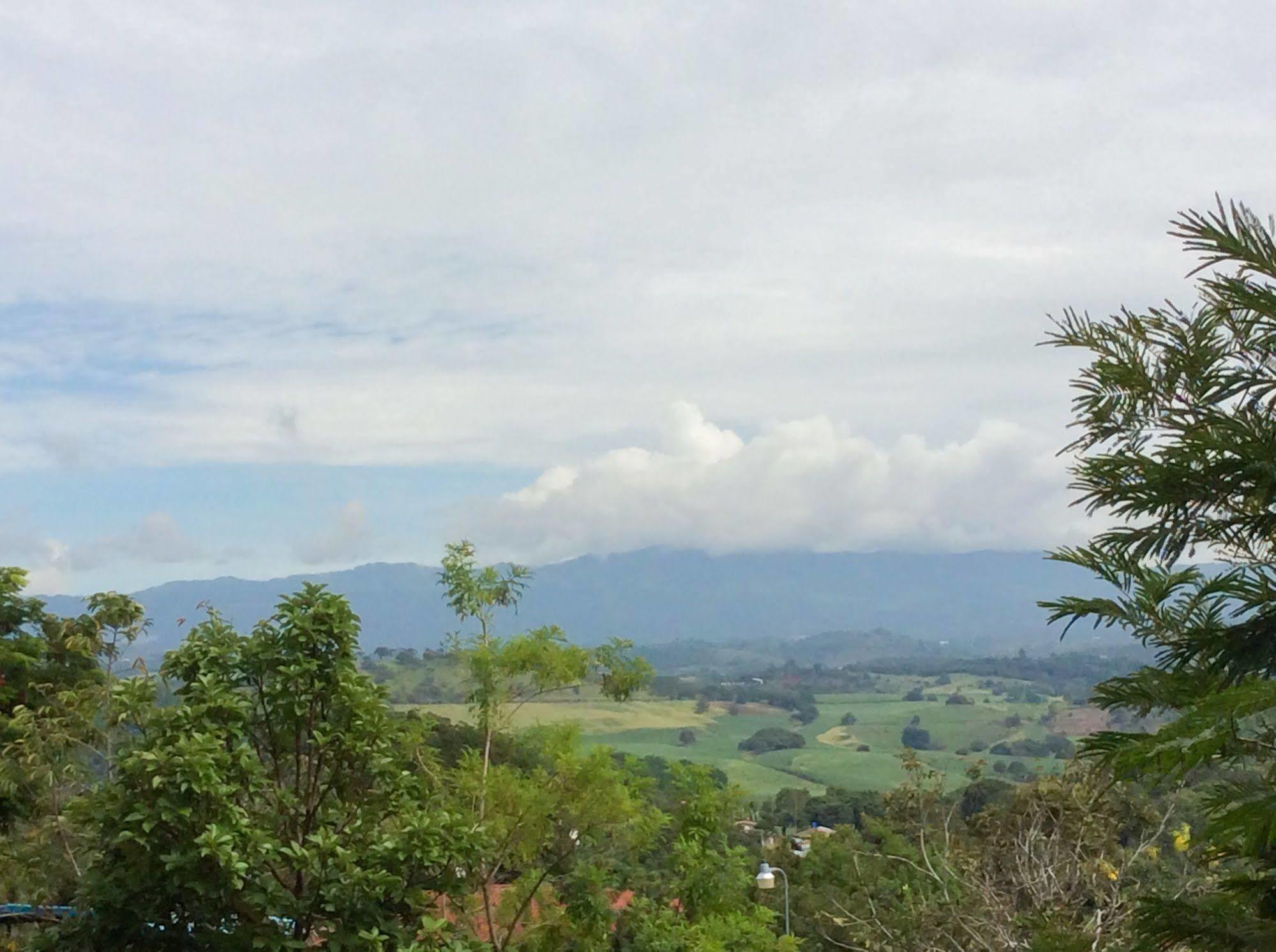 Resort Valley View - Huetares 2*