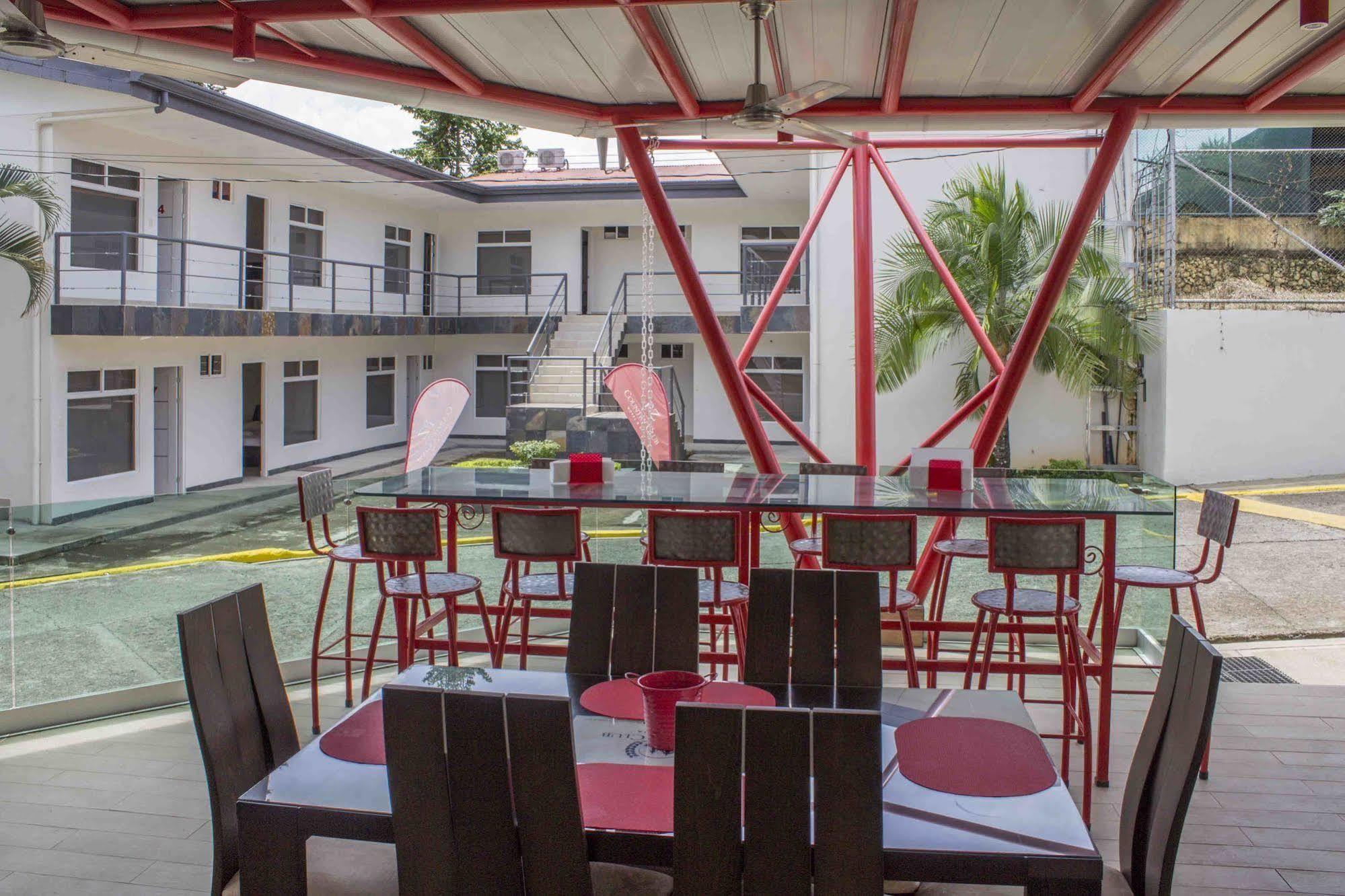 Hotel Pz Country Club & Conference Center