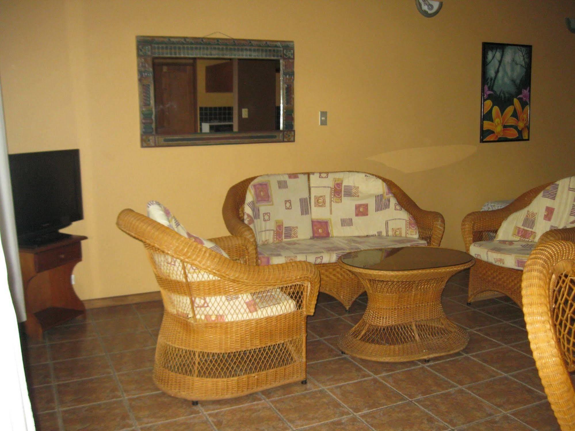 Aparthotel Apartotel Girasol 2*