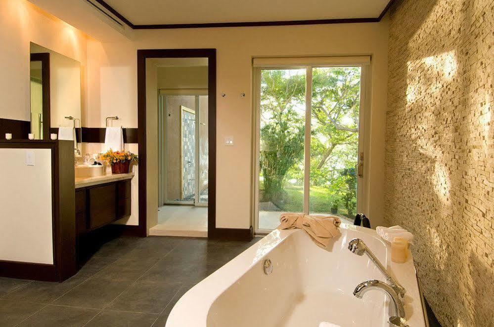Papagayo Luxury 4* Papagayo Bay