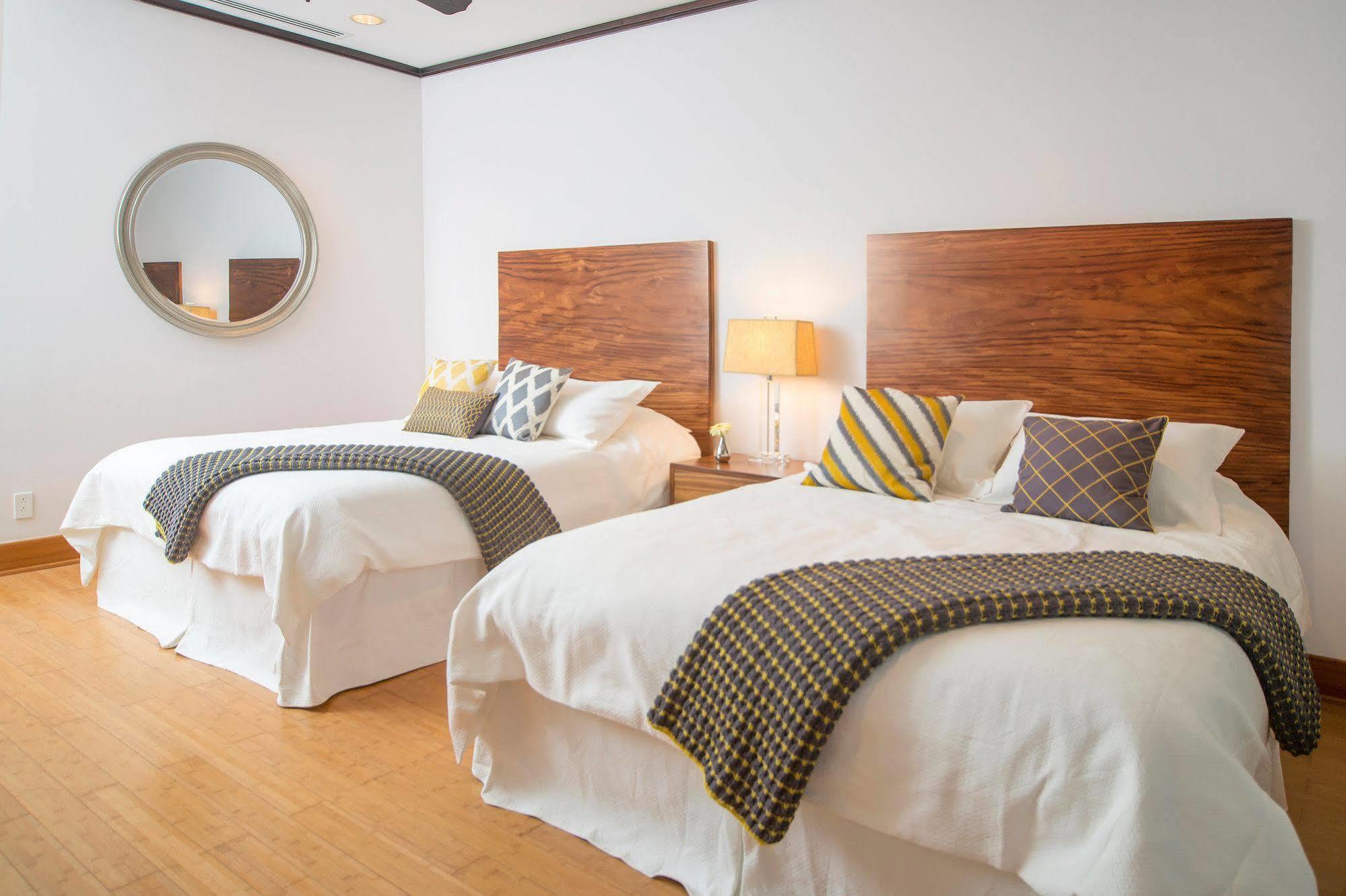 Papagayo Luxury Hotel 4*