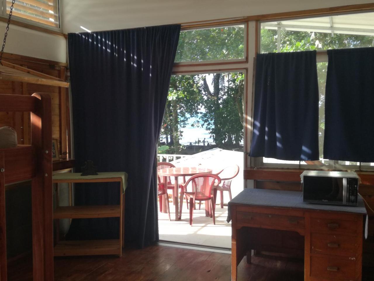 Guest house Casitas La Playa *
