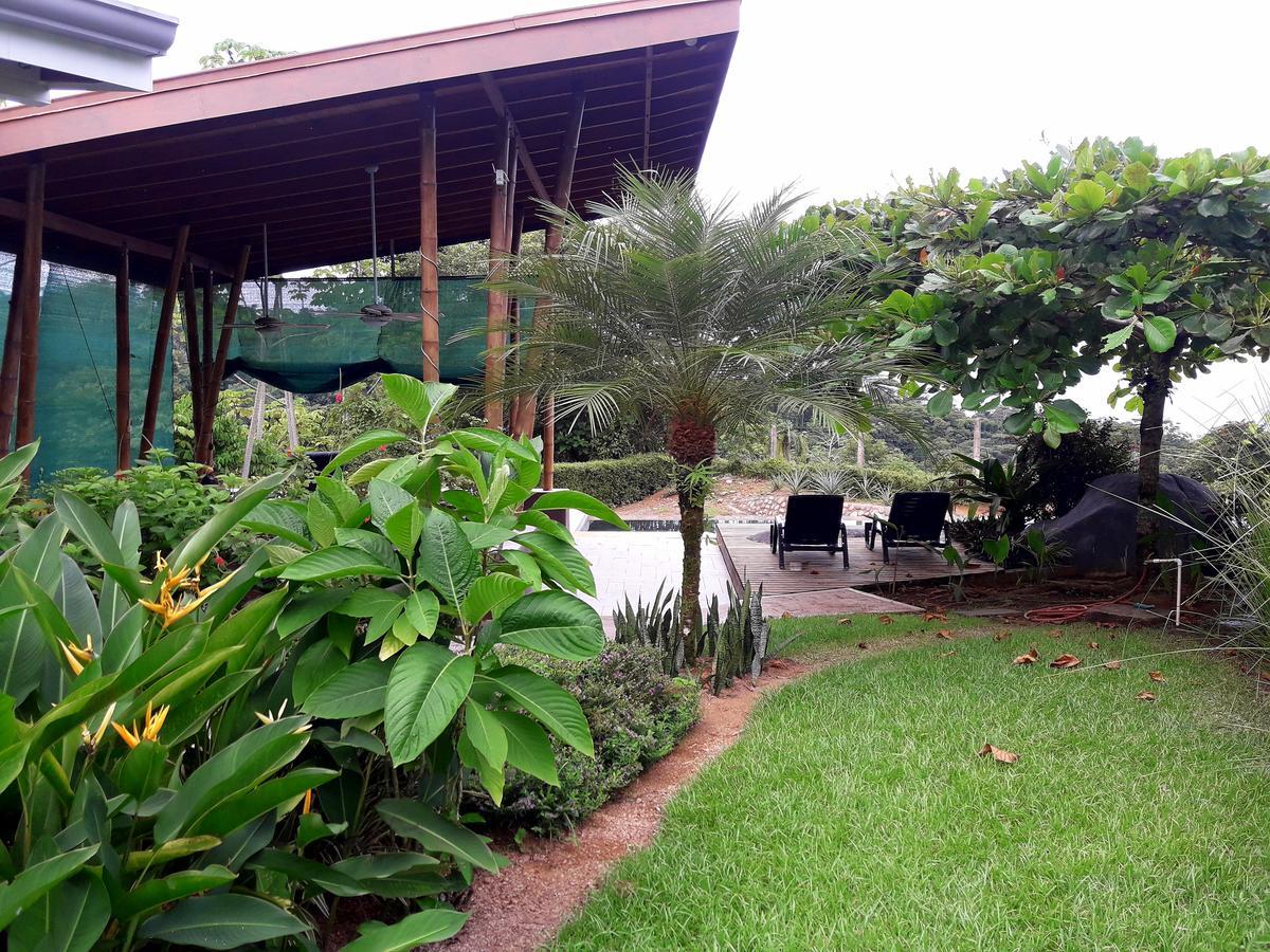 Eden Tica Bed & Breakfast Uvita