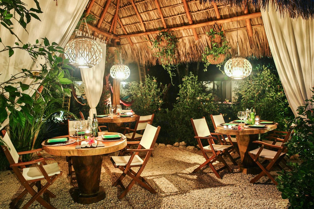 El Oasis