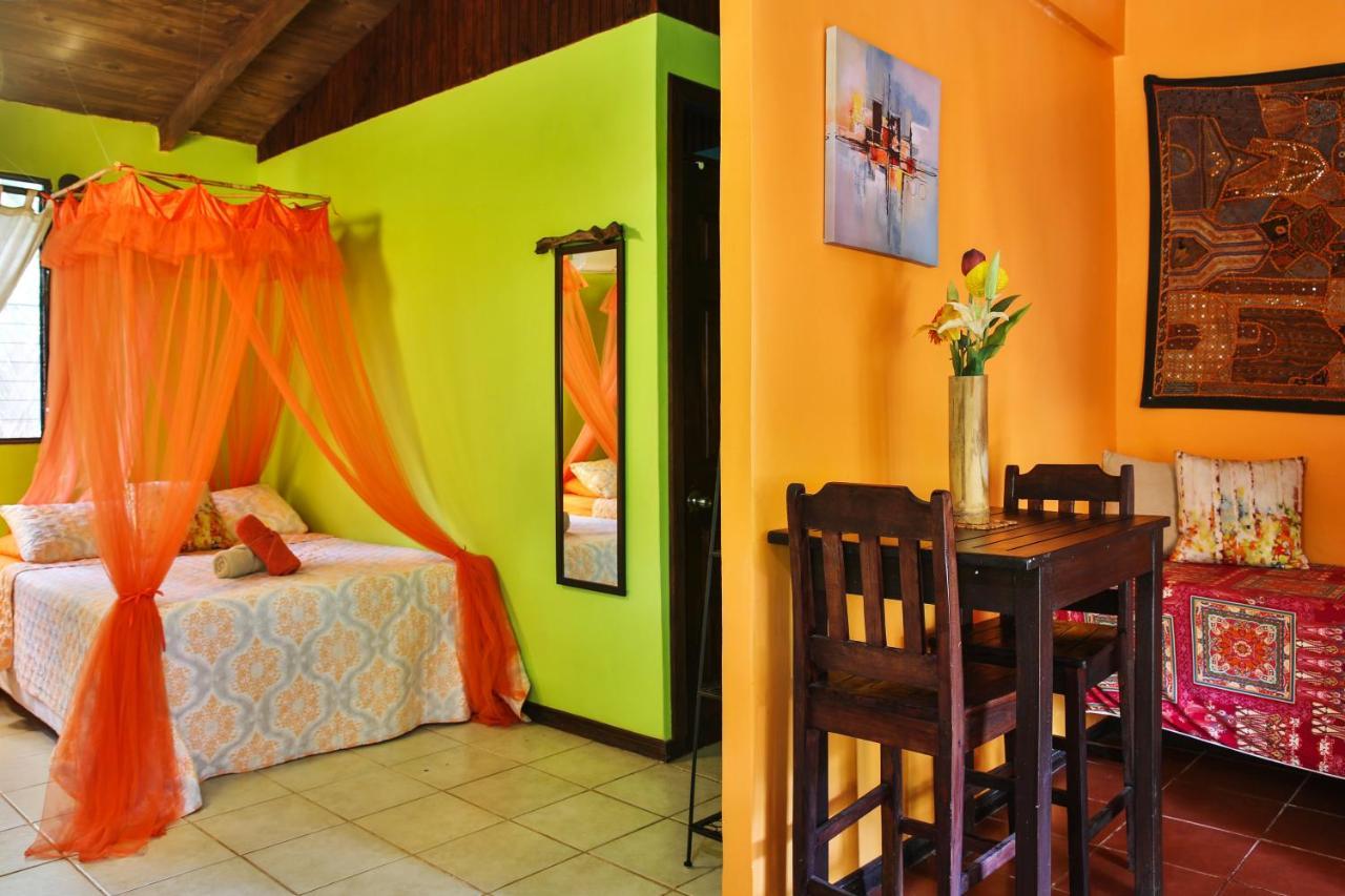 El Oasis Lodge *