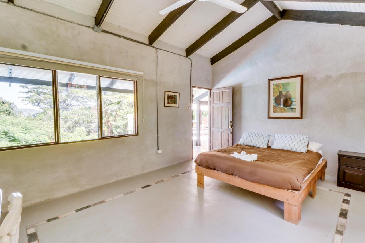Playa Penca Mangrove Beach House Apartment