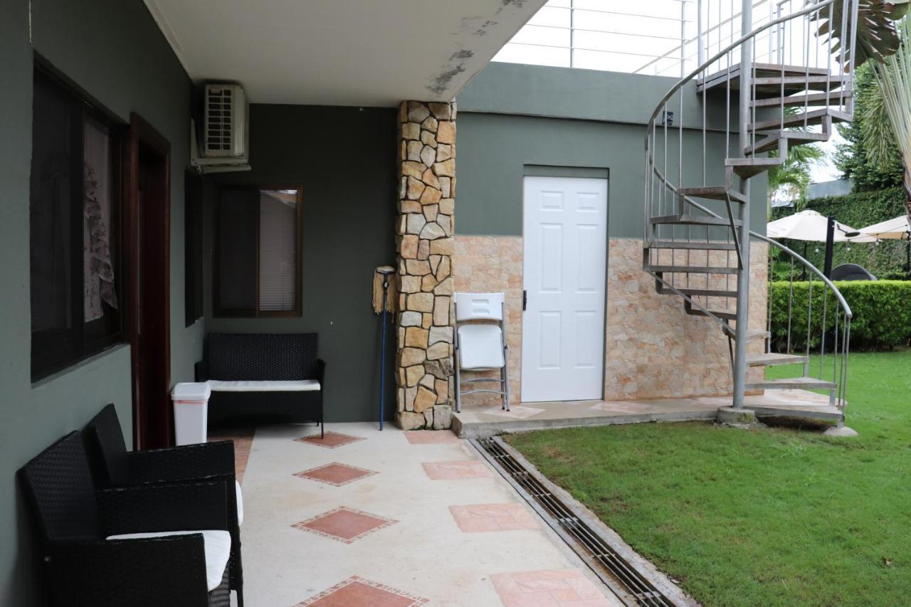 Apartment 11b Sol Quadplex *