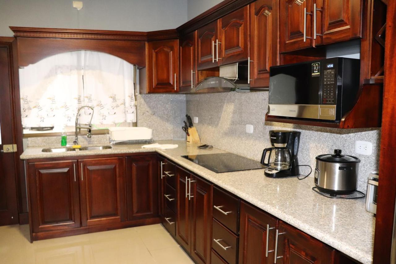 Apartment 11b Sol Quadplex Jaco
