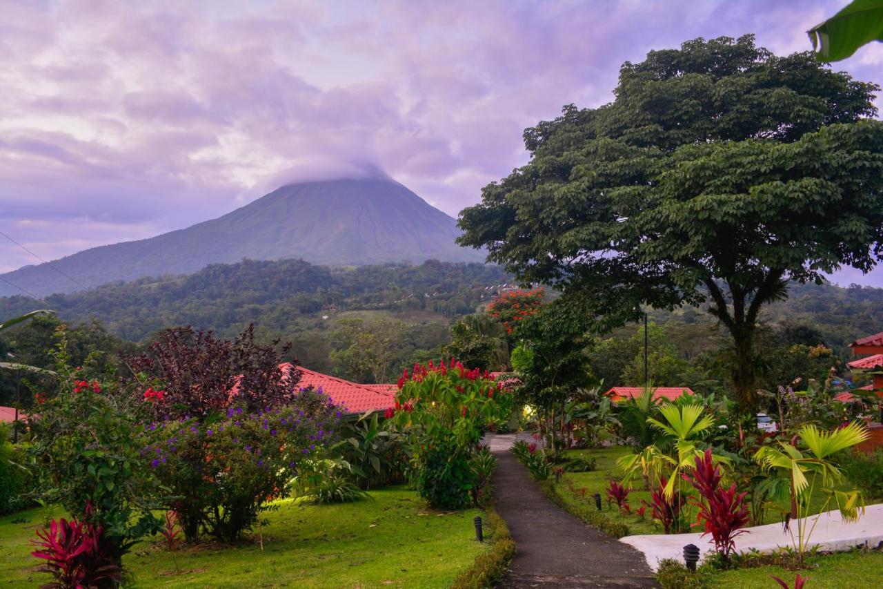 Miradas Arenal & Hotsprings La Fortuna