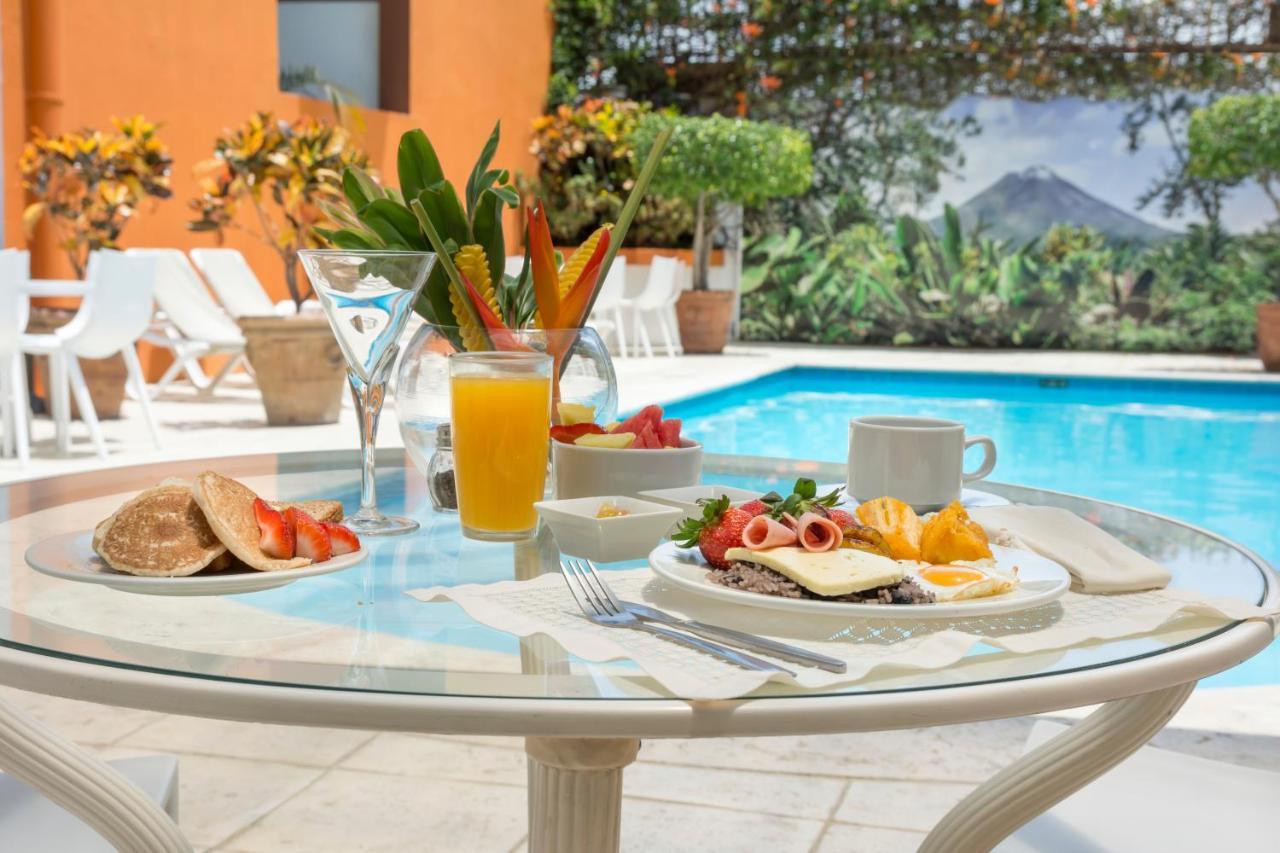 Hotel Cristina 4*