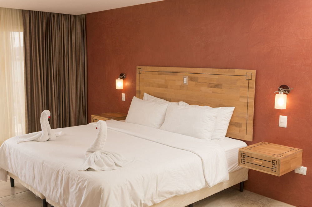 Dunama & Casino Hotel 3*