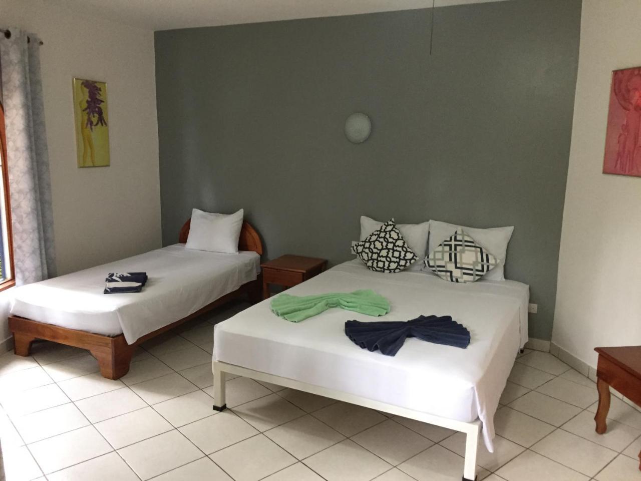La Perlita Bed & Breakfast 2*
