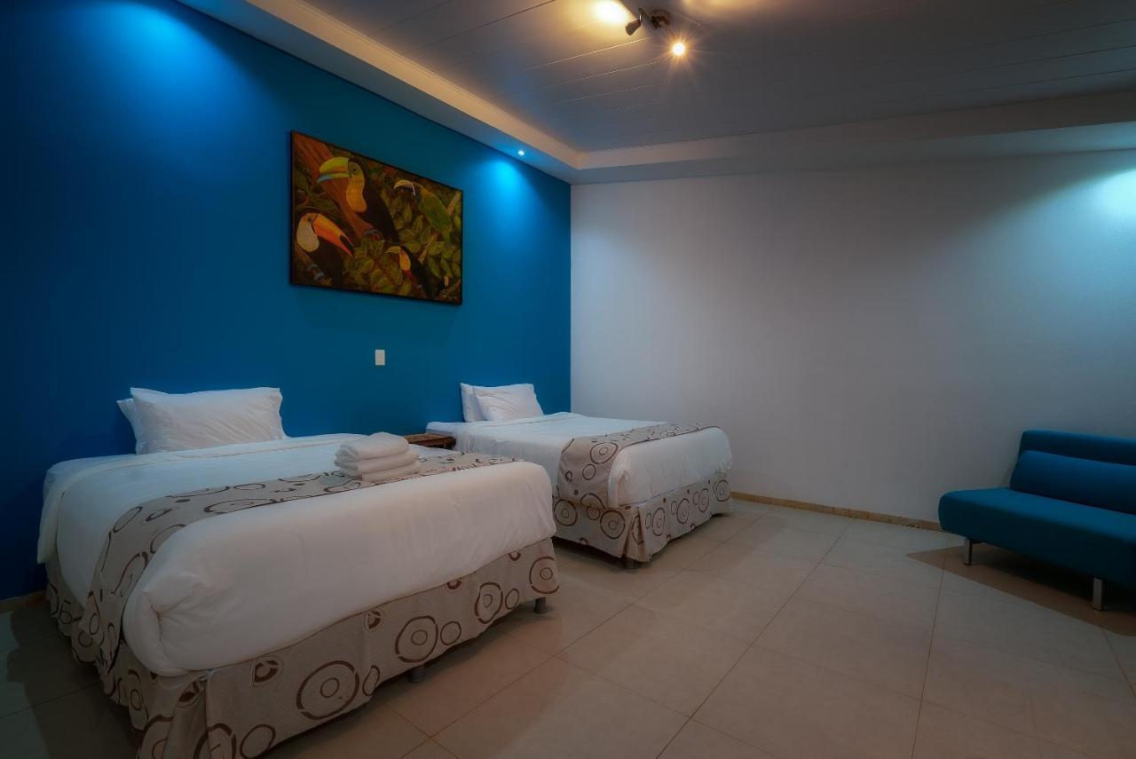 Guest house Quelitales