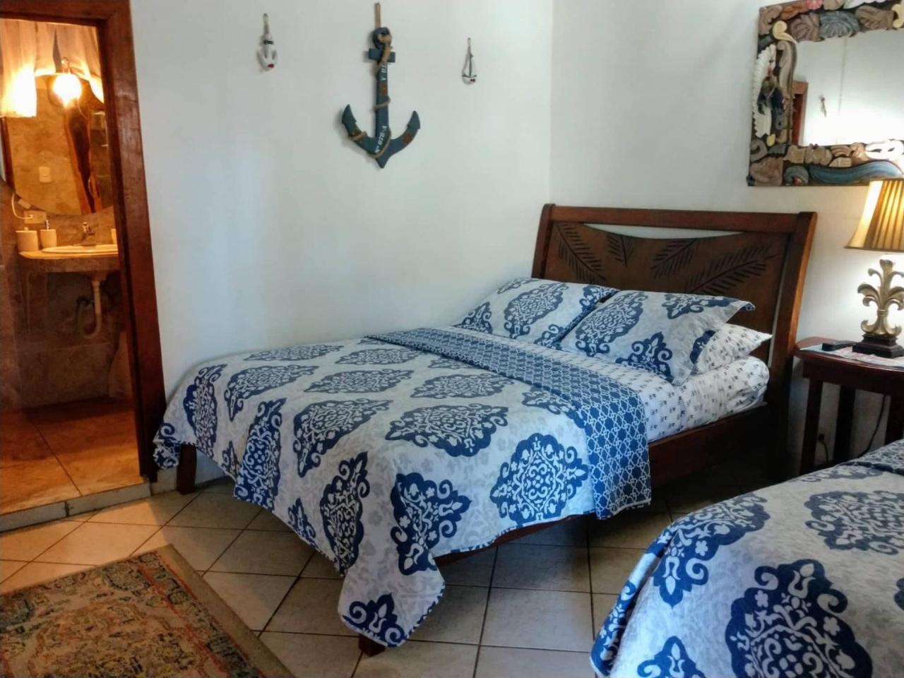 Zullymar Aptos Tamarindo