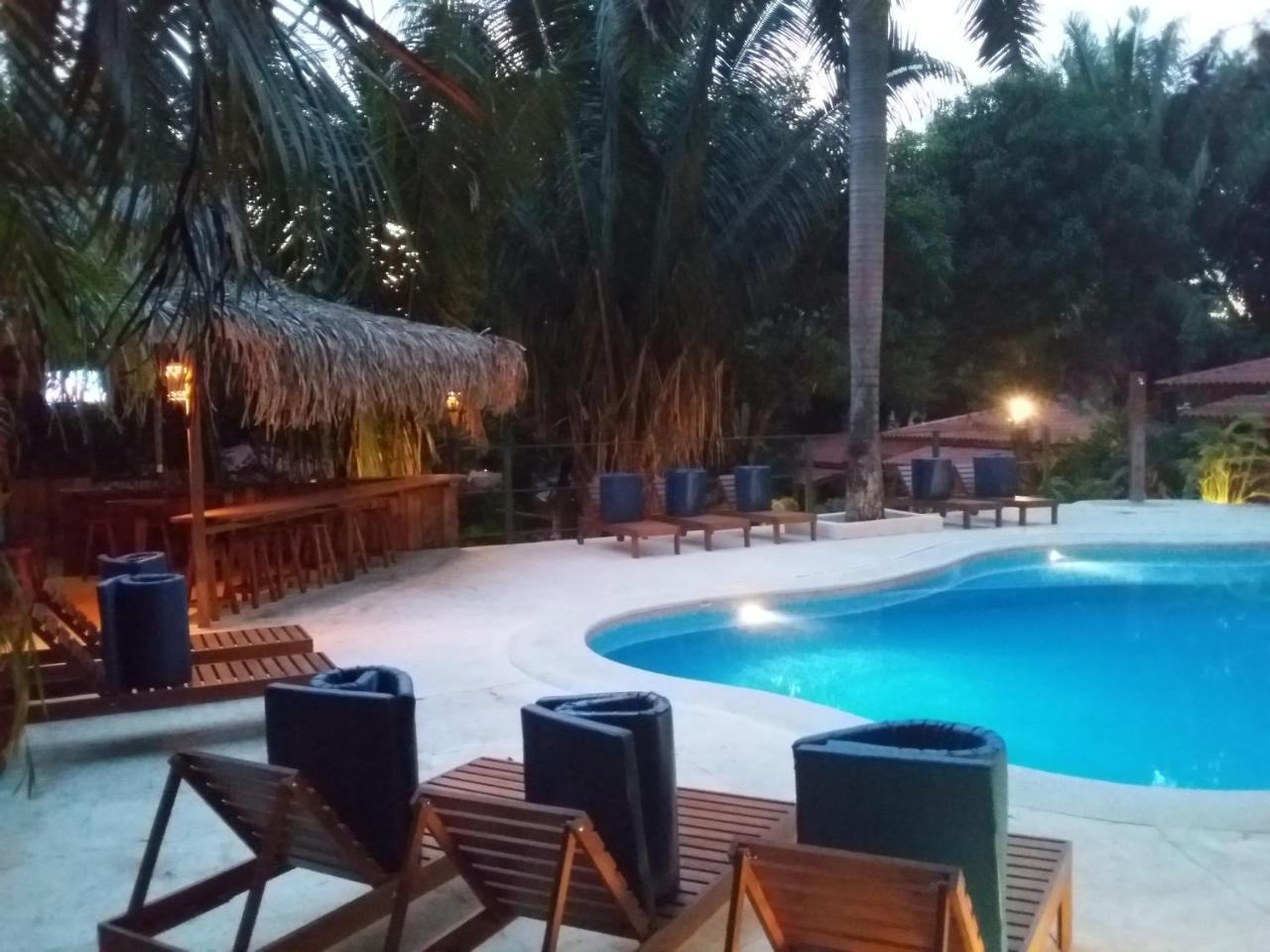 Esencia And 3* Playa Santa Teresa (Puntarenas)