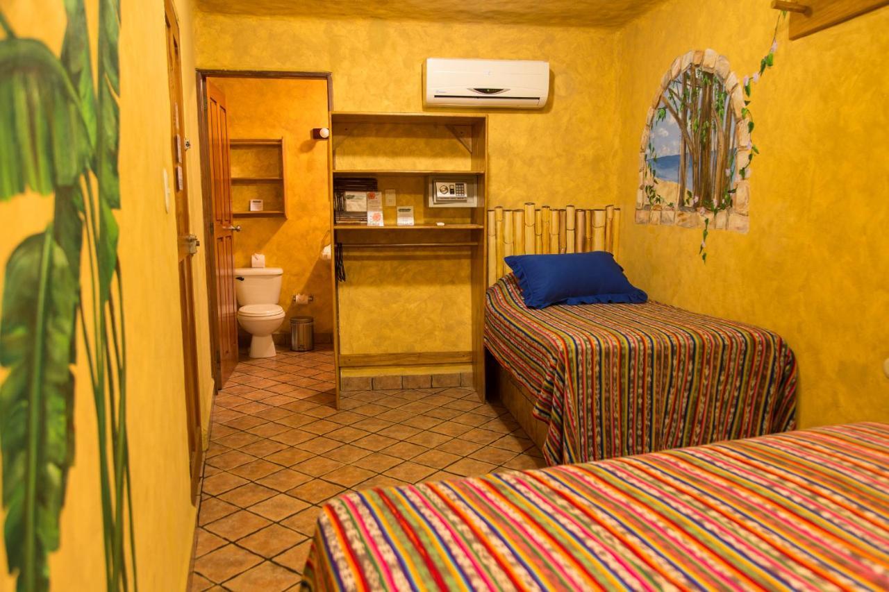 El Sano Banano Beachside 3* Montezuma