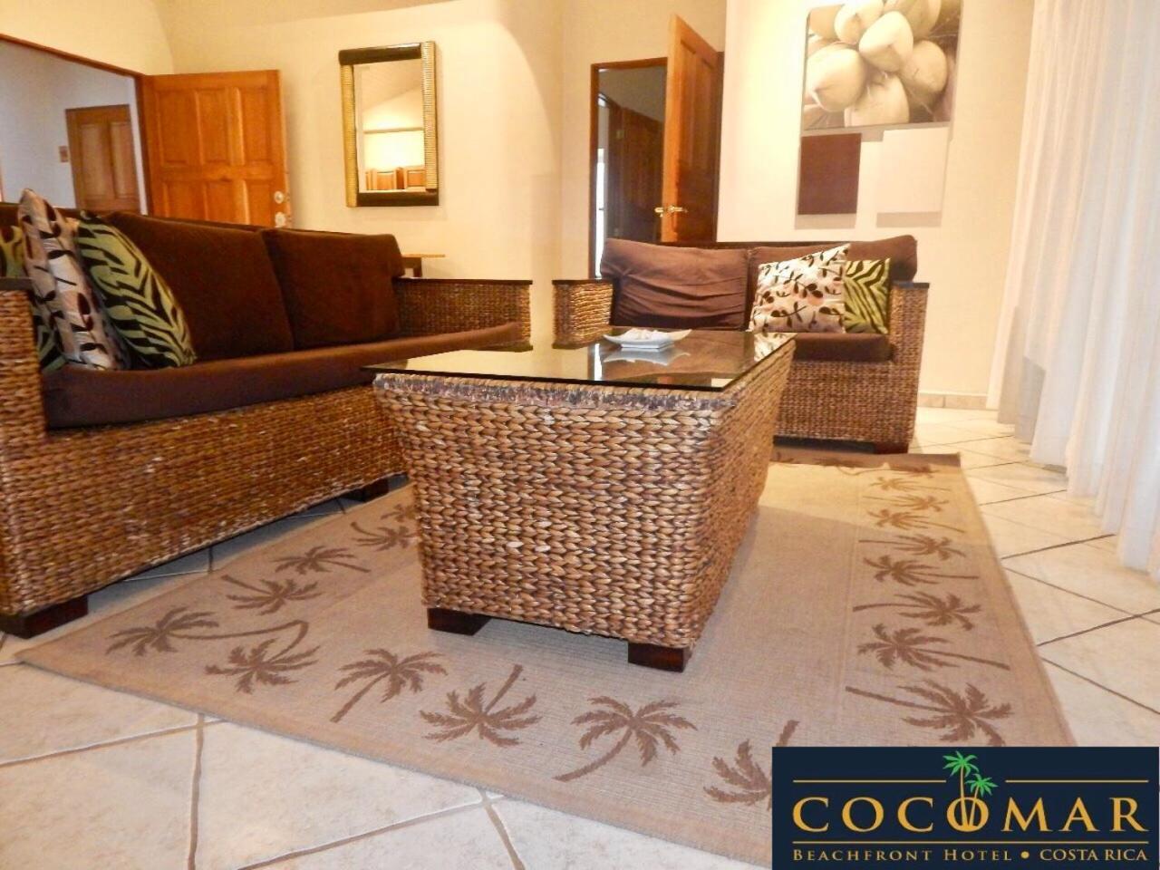 Cocomar Beachfront Hotel 4*
