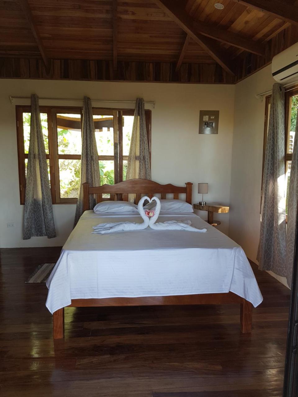 Casa Iguana Playa Santa Teresa (Puntarenas)