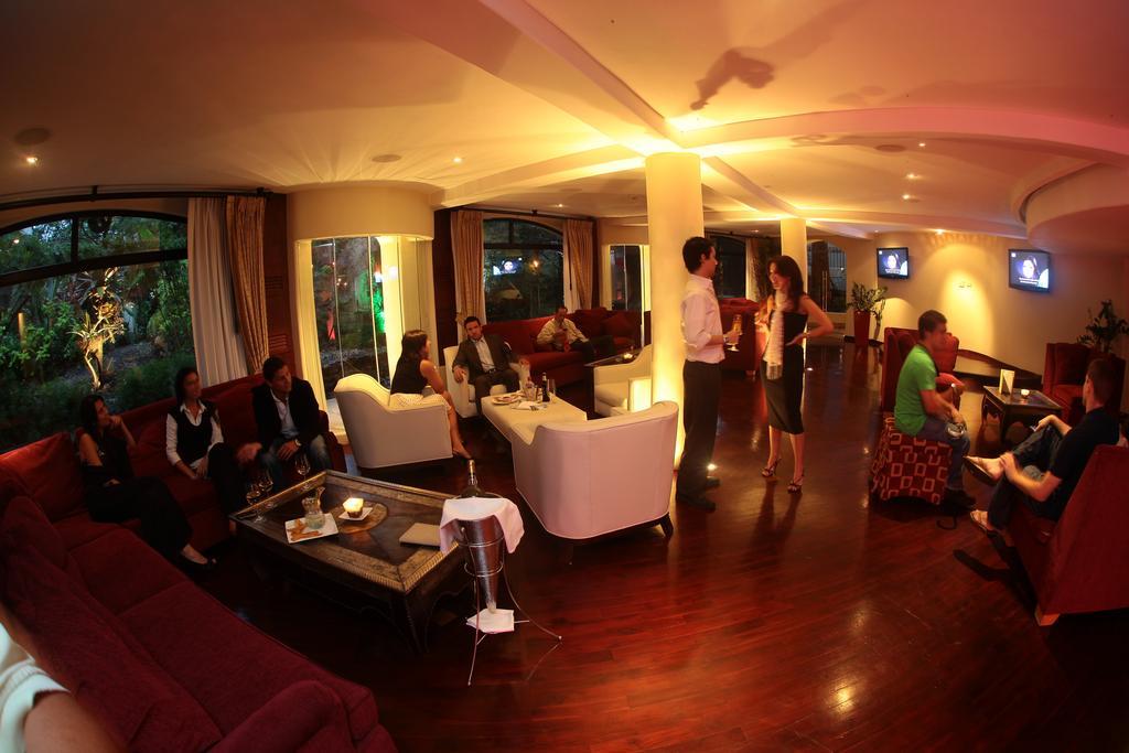 Beacon 4* Escazu