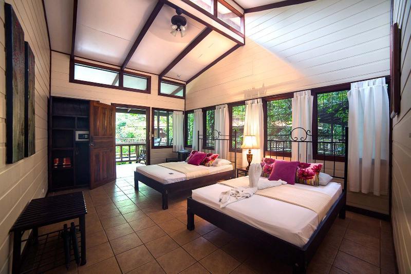 Pachira Hotel 4*