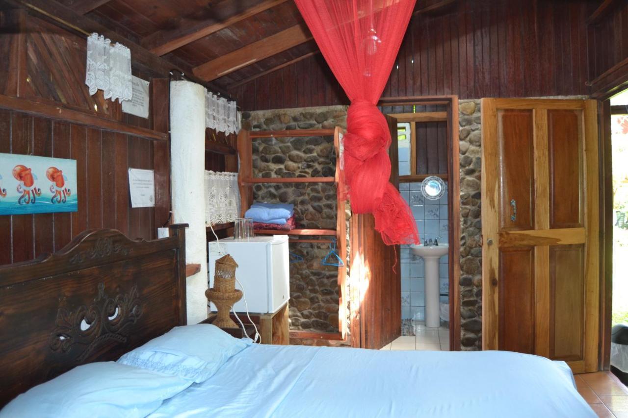 Cabinas Hibiscus Holiday home *