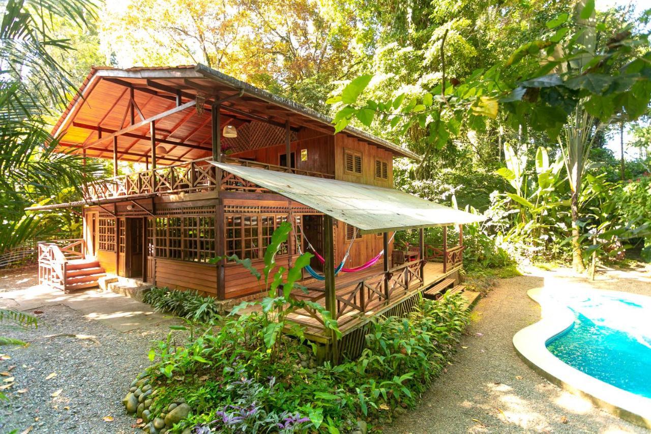 La Kukula Hotel