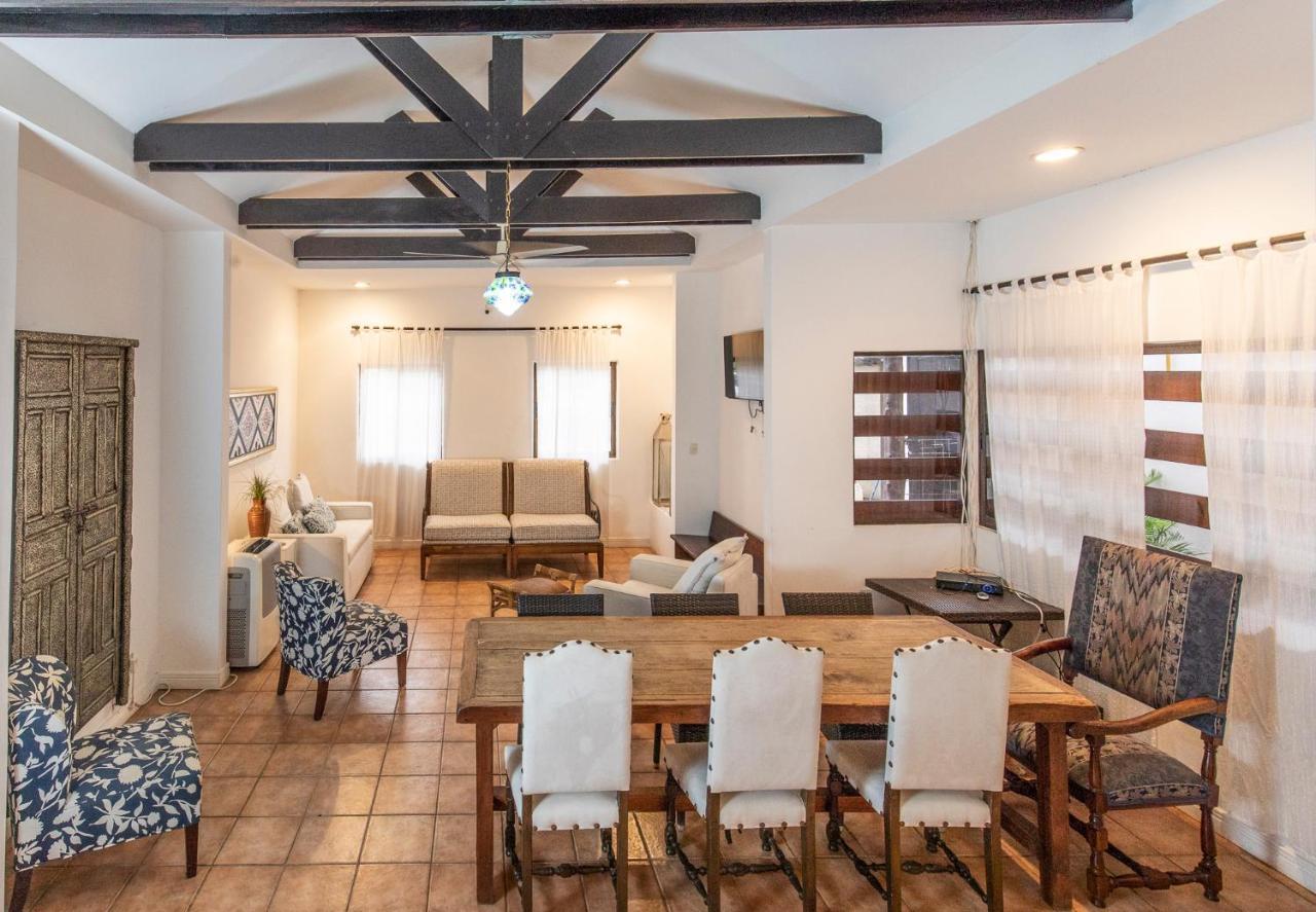 Hotel Fatdaddy's Cabinas 4*