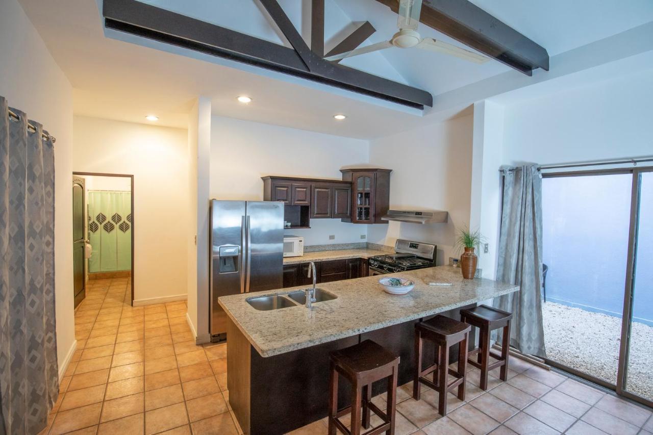 Fatdaddy's Cabinas Potrero (Guanacaste)