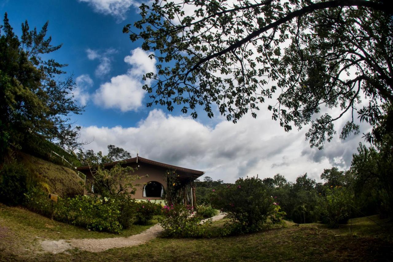 Cabinas Capulin & Farm *