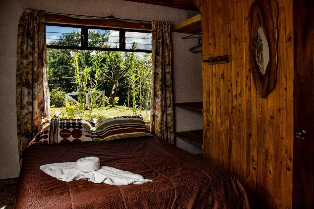 Cabinas Capulin & Farm * Monteverde