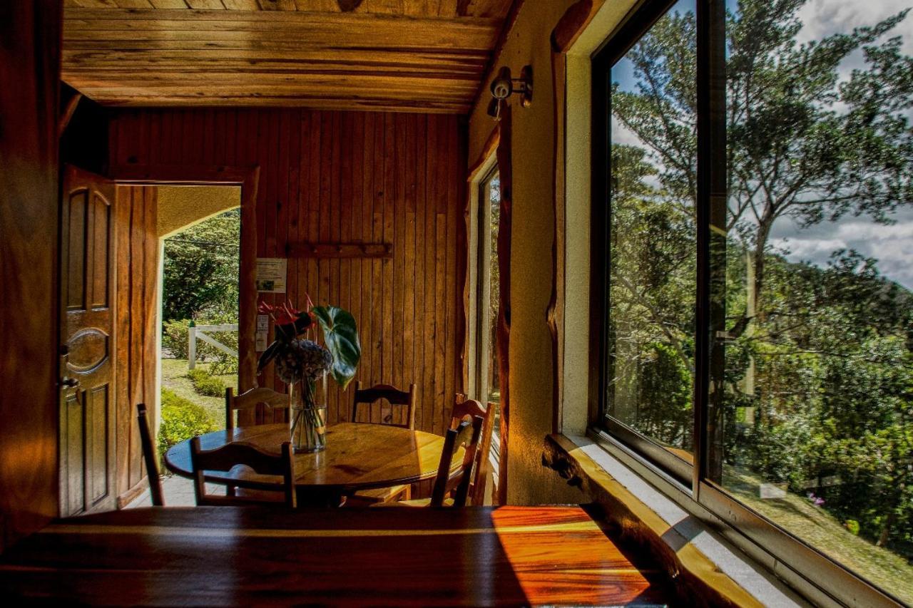 Cabinas Capulin & Farm * Monteverde